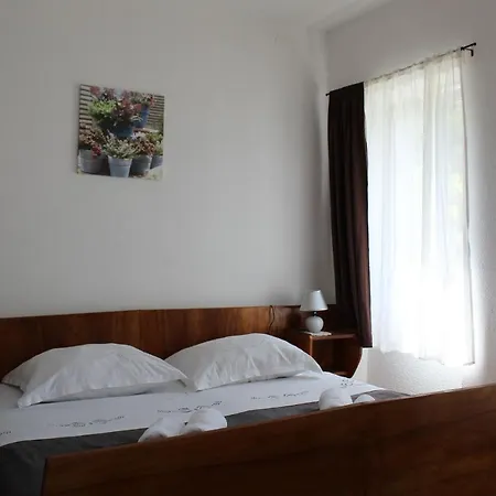 House Vacation House Florian 度假居 *