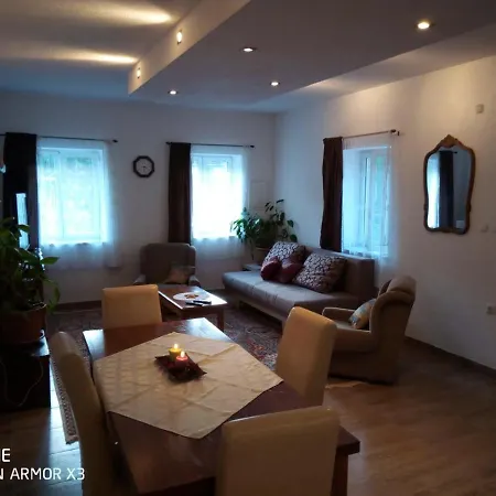House Vacation House Florian 度假居 Tribalj (Primorsko-Goranska)
